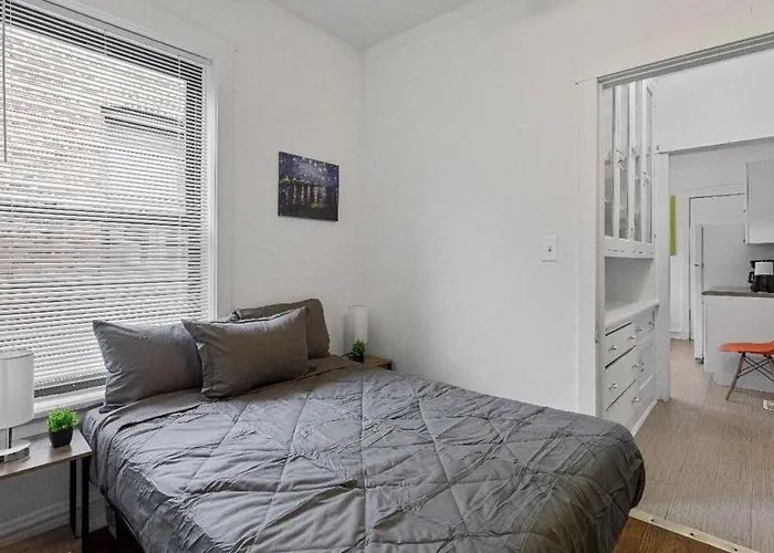 Charming 3br Escape In The Heart Of Hyde Park Apartment